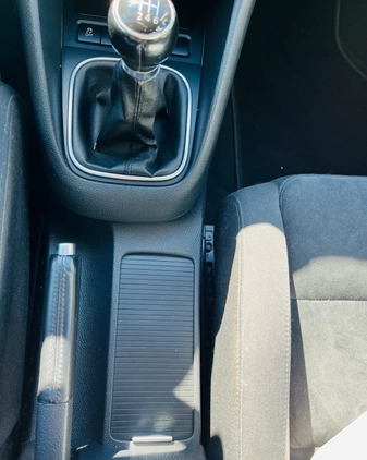 Volkswagen Golf cena 32000 przebieg: 185000, rok produkcji 2011 z Lublin małe 106